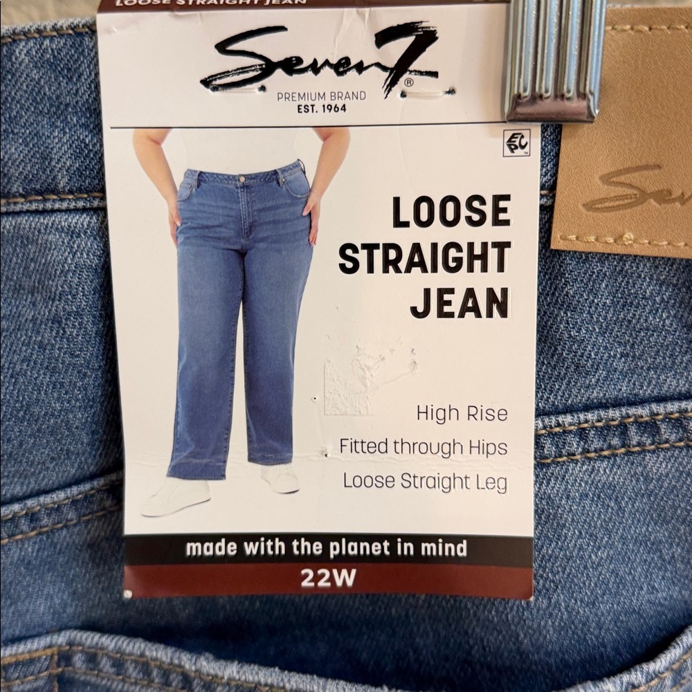 NWT Size 22W Seven7 Loose Straight Jean